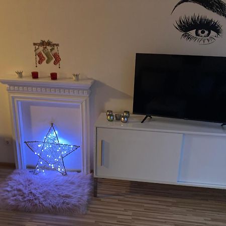 Business Apartment Bugl Нидеркассель Экстерьер фото